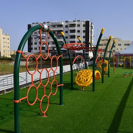 Alora Apartments ลาร์นาคา ภายนอก รูปภาพ