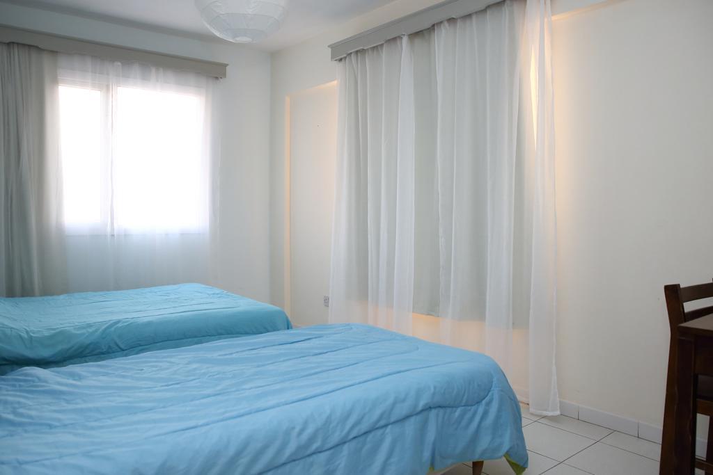 Alora Apartments ลาร์นาคา ห้อง รูปภาพ
